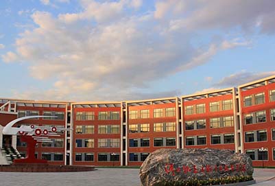 河北轨道运输职业技术学院