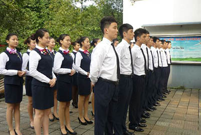 成都高铁学校