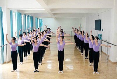 成都幼儿师范学校