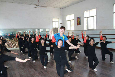 四川幼师学校