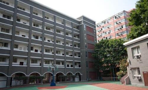 重庆市渝中区职业教育中心就业前景怎样？