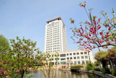 大连医科大学招生老师QQ及电话