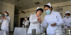 山东省学护理专业选择哪个学校合适？