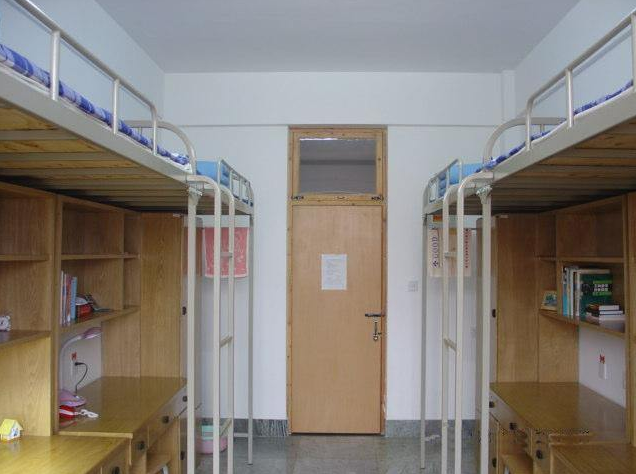 湖南人文科技学院