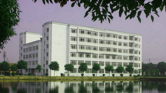 江西工业职业技术学院