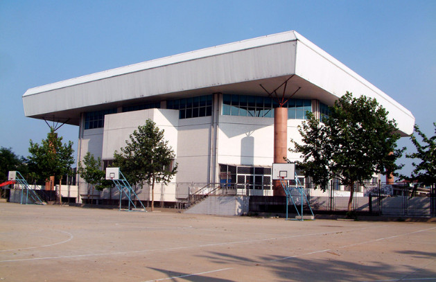 泰山医学院