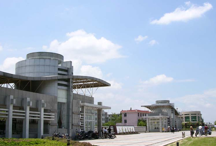 上饶师范学院
