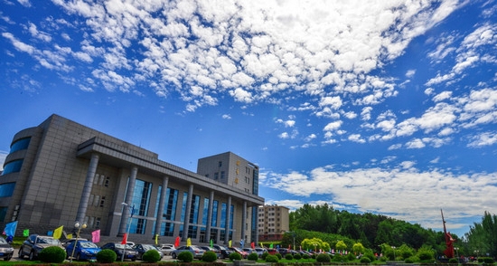 吉林化工学院