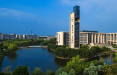 广州大学招生老师QQ及电话