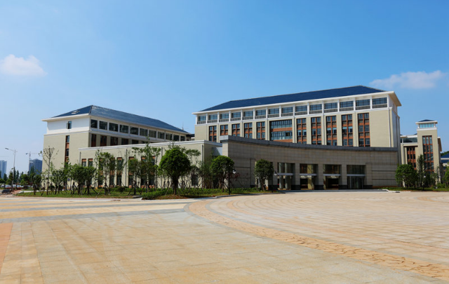 九江职业技术学院