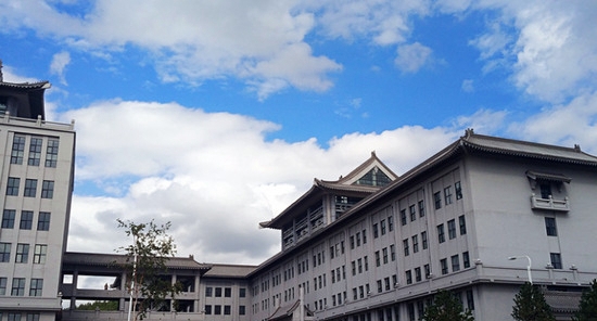 哈尔滨信息工程学院