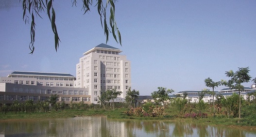 保定学院