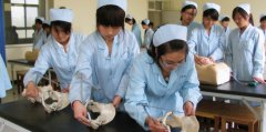 北京女生读助产专业好吗？好就业吗