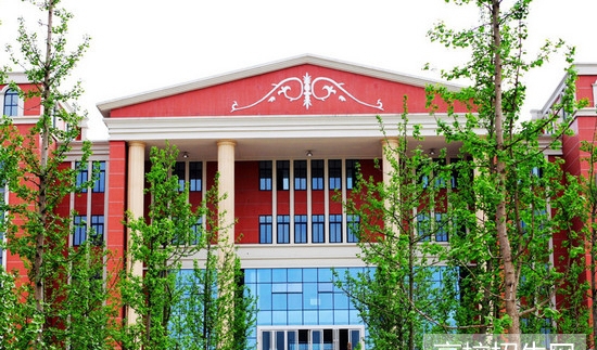 乐山市医药卫生学校成都校区