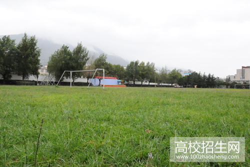 云南省大理卫生学校