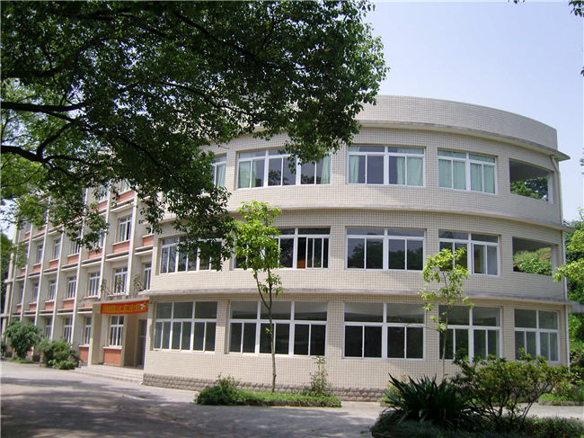 中国人民解放军总参谋部信息化部直属工厂职业技术学校怎么样,好不好? 中国人民解放军总参谋部信息化部直属工厂职业技术学校怎么样,好不好?