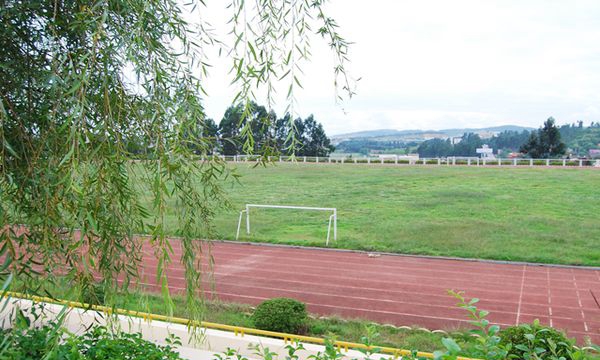 云南新型职业学院运动场