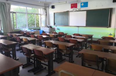 贵阳工业职业学校教室