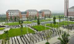 成都职业技术学院(医护分院)招生老师QQ及电话