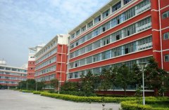 成都大学医护学院地址在哪里？
