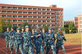 蓬莱成人中等专业学校