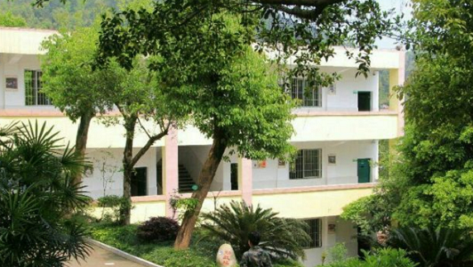 重庆渝北区统景职业中学