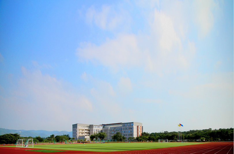 重庆轻工业技工学校