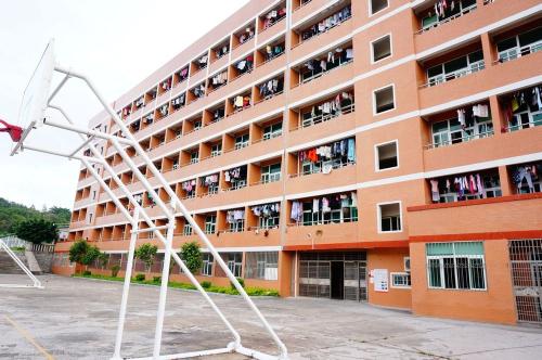 重庆旅游学校建胜分校