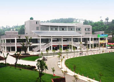 2025年学护理专业乐山哪个学校好