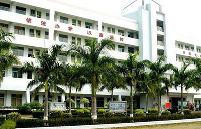 2025年学护理专业营口哪个学校好