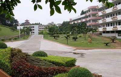 2025年学护理专业杭州哪个学校好