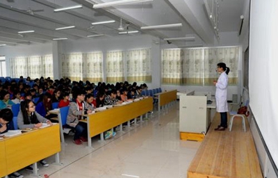 2025年学护理专业武威哪个学校好