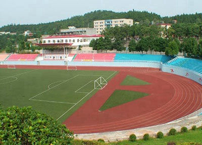 2025年学护士去昆明哪个学校好