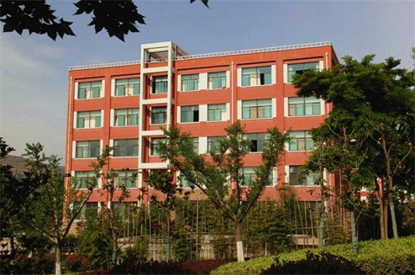 天水市卫生学校「中专」