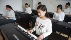 哈尔滨市信息工程职业技术学校之声乐专业介绍